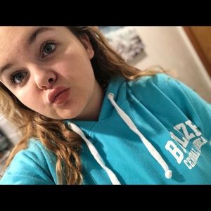 Meet your Posher, Abby